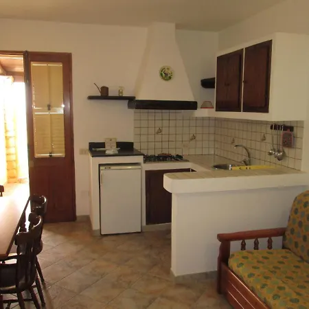 Punta Sottile A 2 Passi Dalla Di Cala Francese Lampedusa